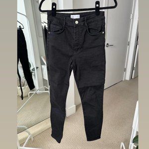 Sculpted High Rise Skinny Jeans Size 6